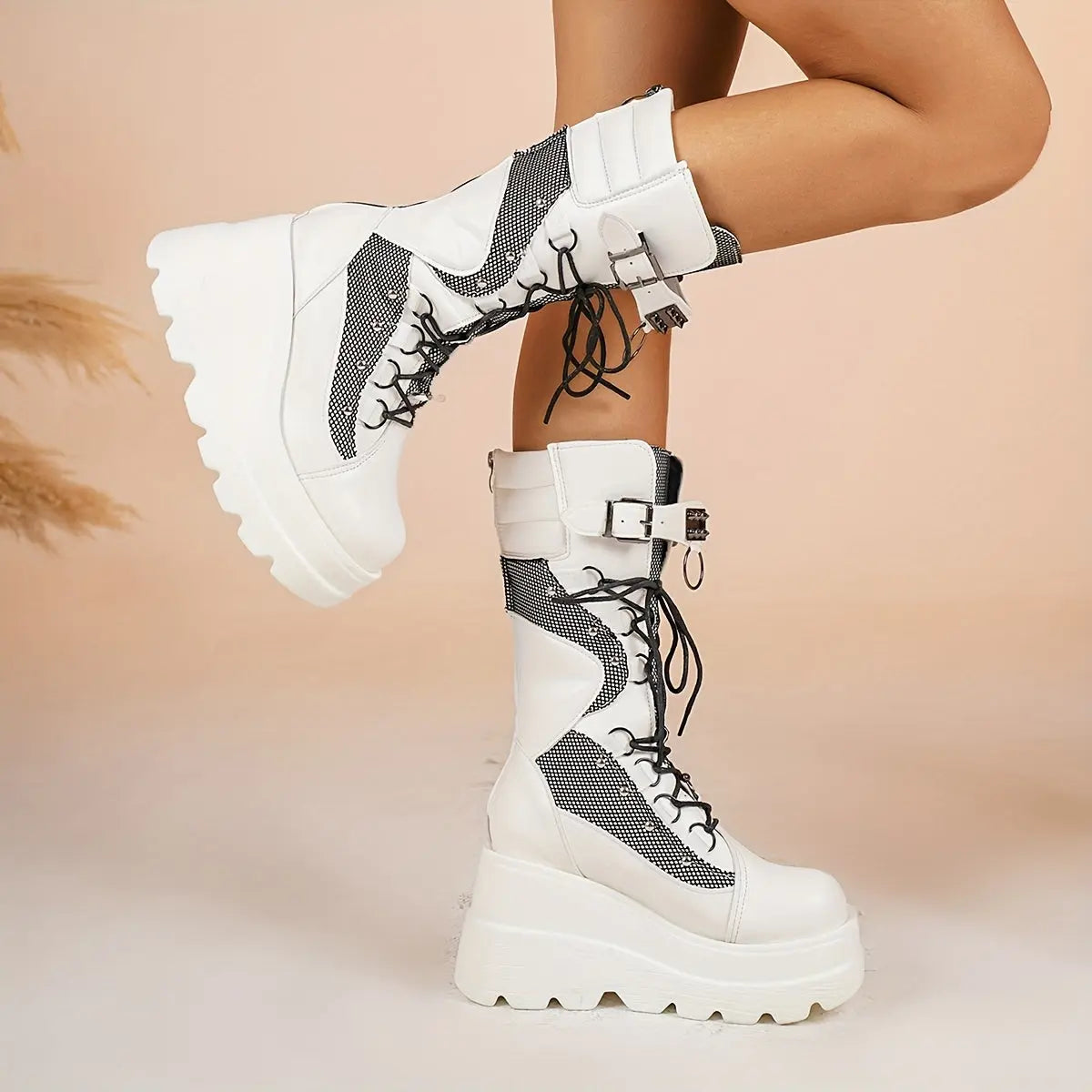 Women’s Y2K Gothic Motorcycle Boots – Platform Lace-Up Punk Style with Buckles NNOS