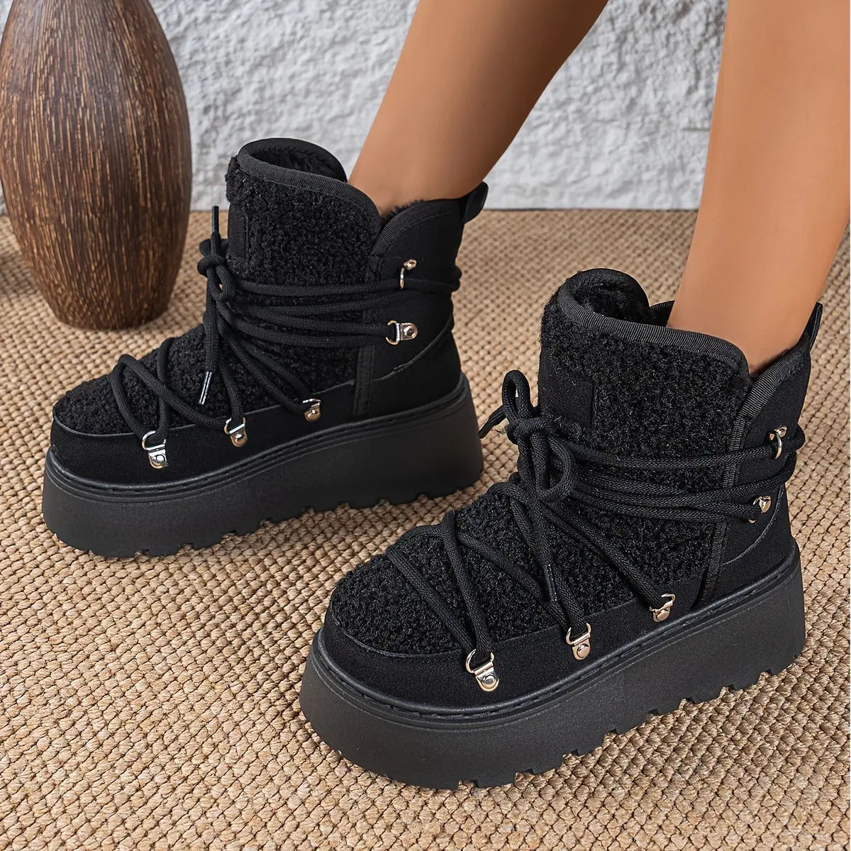 Women’s Cozy Fleece-Lined Winter Boots – Warm Lace-Up Snow Shoes with Buckles NNOS