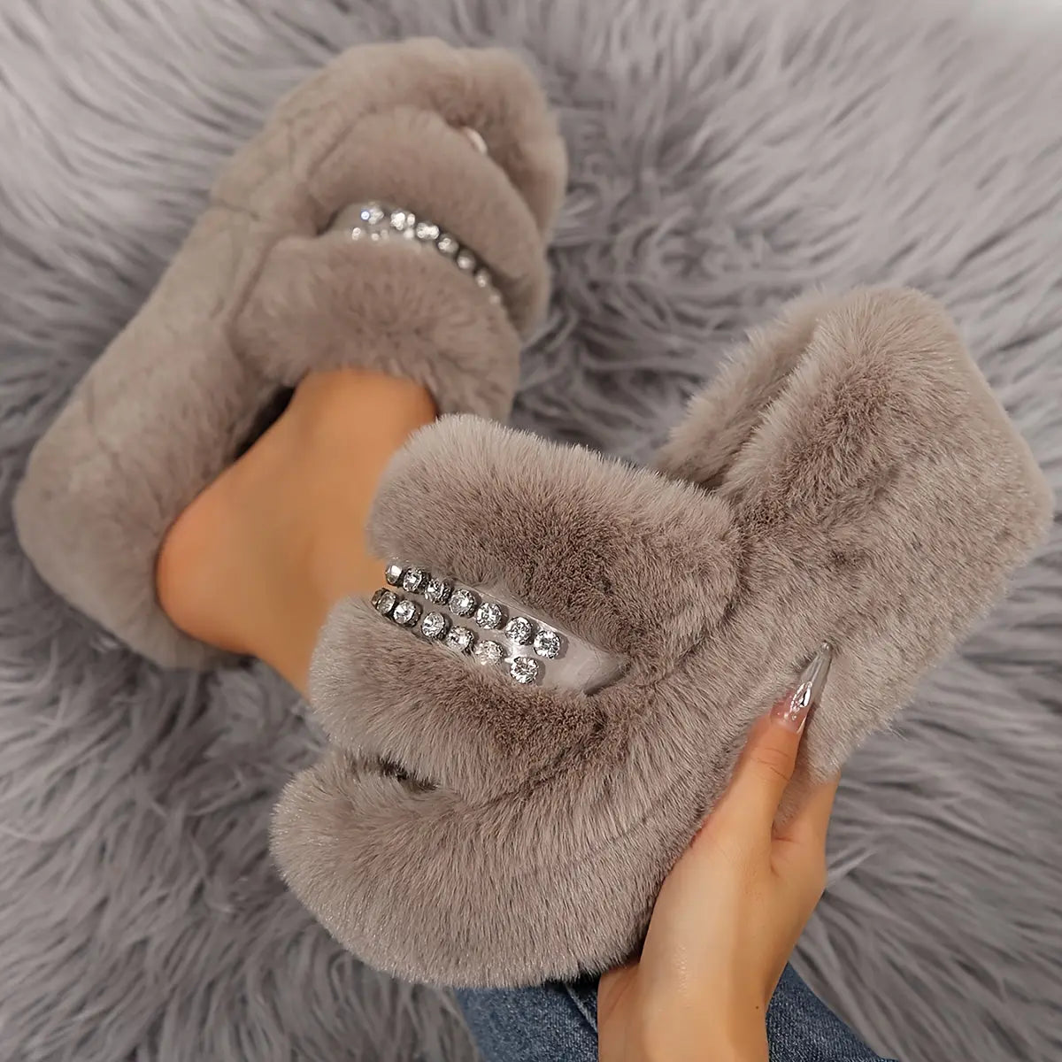 Women’s Winter Plush Slip-On Shoes – Cozy Open-Toe Indoor/Outdoor House Wear NNOS