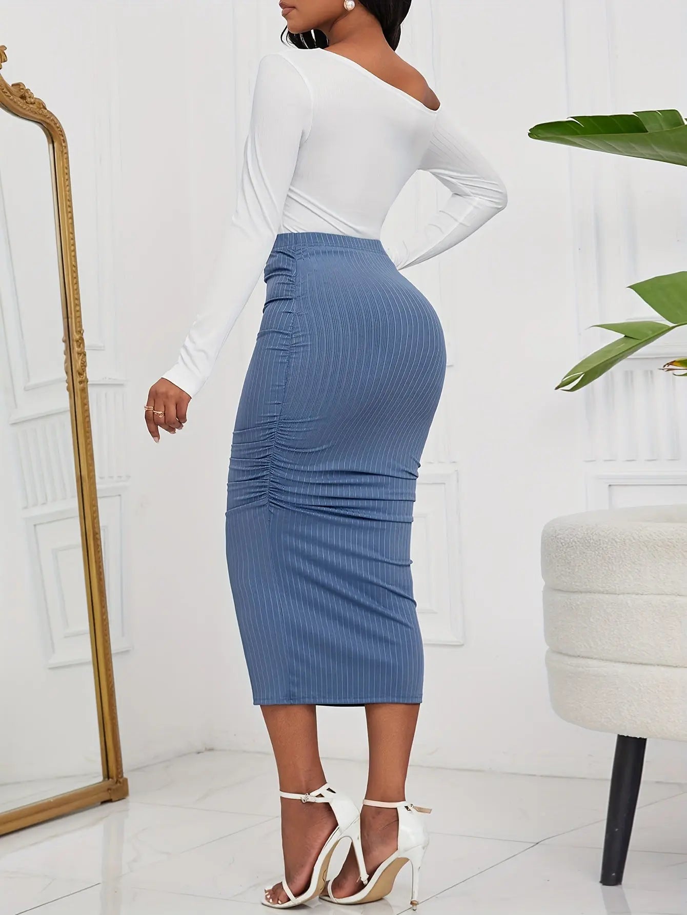 Elegant Women’s Two-Piece Skirt Set – One-Shoulder Top & Bodycon Skirt Outfit NNOS