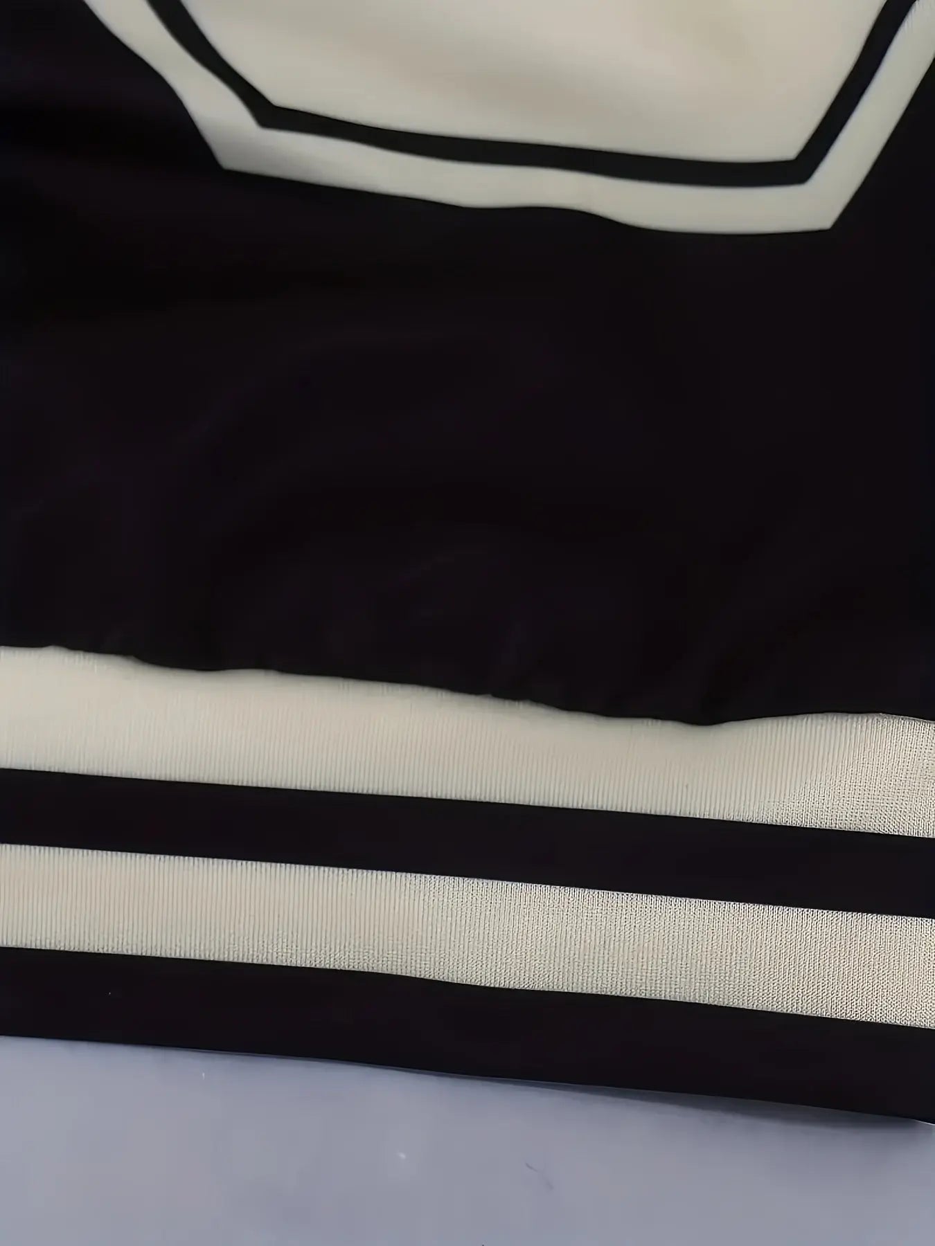 Women’s Patchwork V-Neck Sweater – Color Clash Loose Long-Sleeve Streetwear NNOS