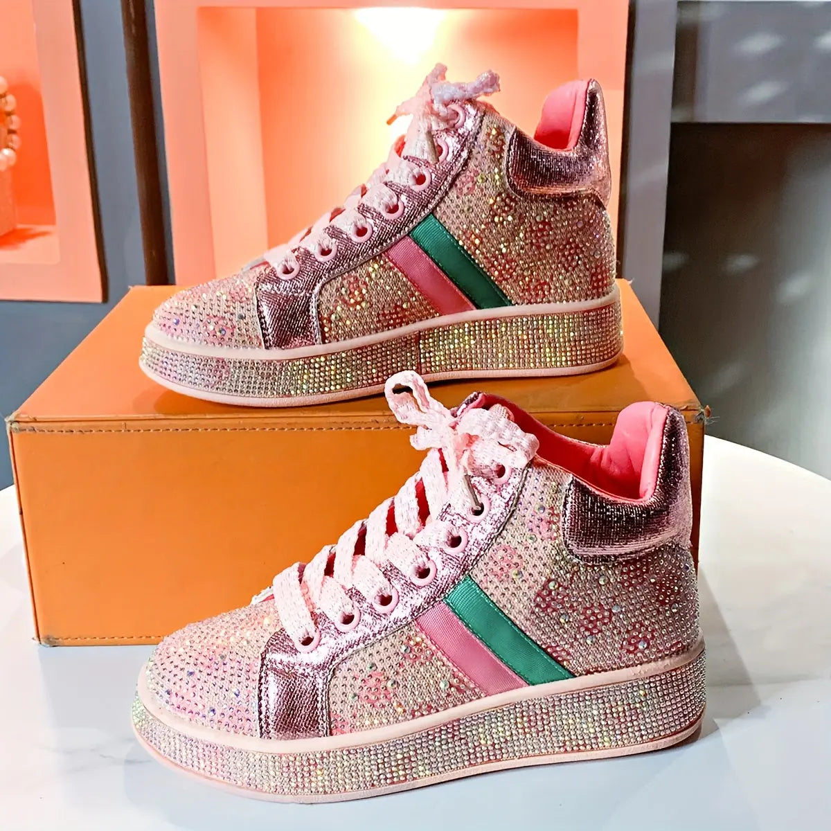Women’s High-Top Rhinestone Sneakers – Sparkling Platform Lace-Up Casual Shoes NNOS