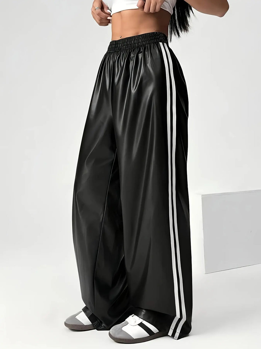 Women’s PU Leather Side-Stripe Pants – Stretchy Skinny Trousers for Fall/Winter NNOS