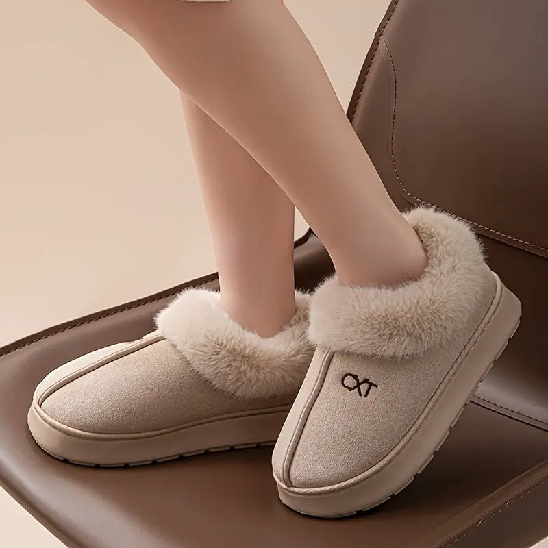 Unisex Winter Slippers – Cozy Fleece-Lined Indoor/Outdoor Plush House Shoes NNOS