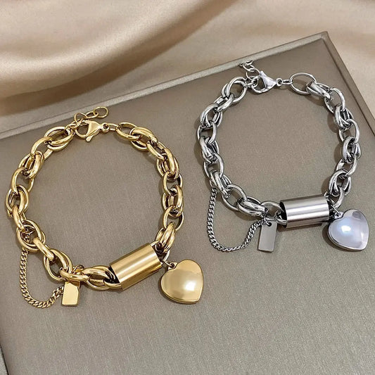 Add a Touch of Luxury with Our Exquisite DZ Fashion Design Gold Color Thick Chain Stainless Steel Bracelets product image