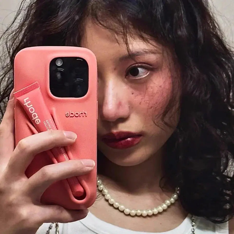 ✨ RHODE Lip Case Silicone Phone Case – Lipstick Holder + Kickstand All-in-One NNOS
