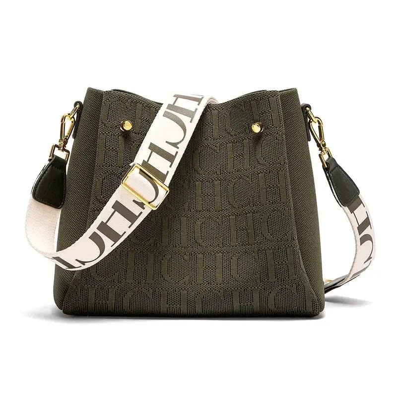 CH Elegant Letter Rope Crossbody Bag – Designer-Inspired, Fashionable & Spacious Shoulder Purse for Stylish Women NNOS