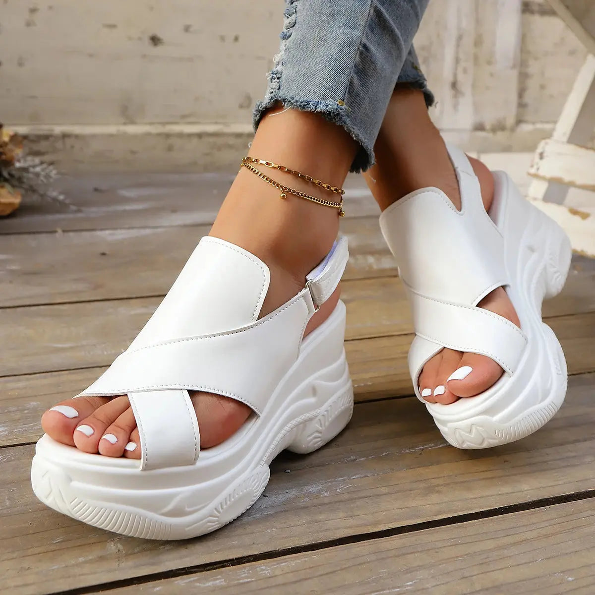 New Summer Fashion Comfortable Round-toe Wedge Light Roman Sandals Non-slip Thick-soled Lace-up Casual Sneakers for Women NNOS