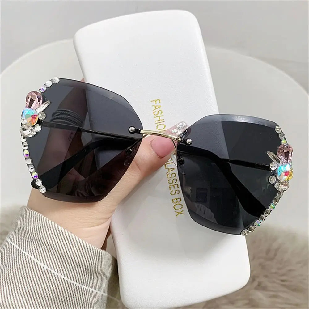 UV400 Rimless Rhinestone Sunglasses for Women – Shiny Diamond Cutting Lens Frameless Fashion Sunglasses NNOS