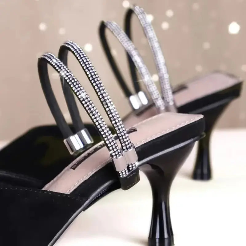 Step up your style game with our 2-Pack Anti-Skid High Heel Shoe Bands! ✨ Featuring blingy rhinestone shoelaces and secure anti-drop straps, your heels will stay in place while you strut your stuff! 💃👠 #FashionEssentials #HighHeelHacks