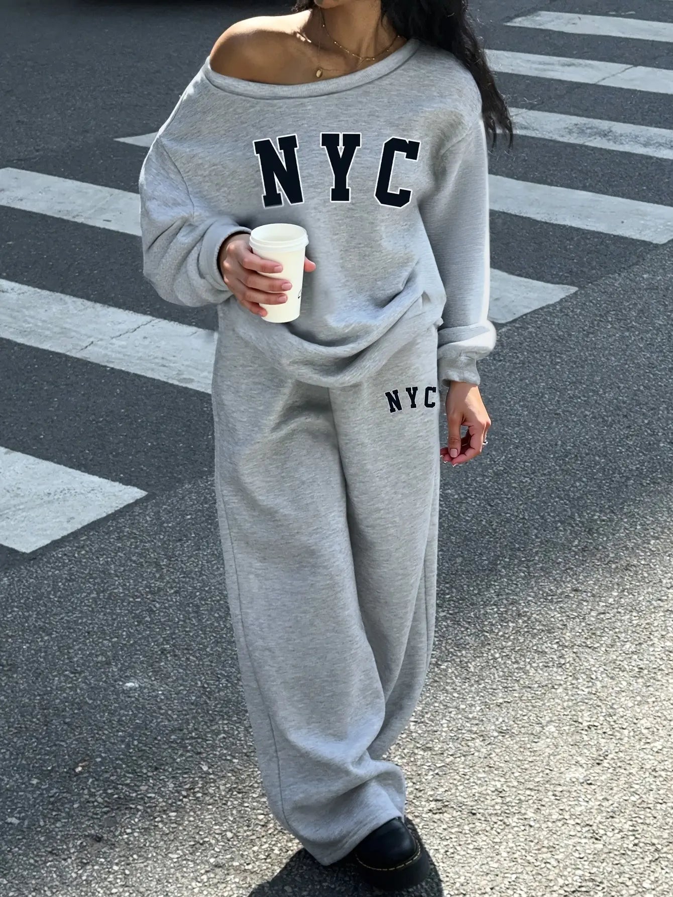 Women’s NYC Letter Fleece Set – Cozy Oversized Sweatshirt & Jogger Streetwear NNOS