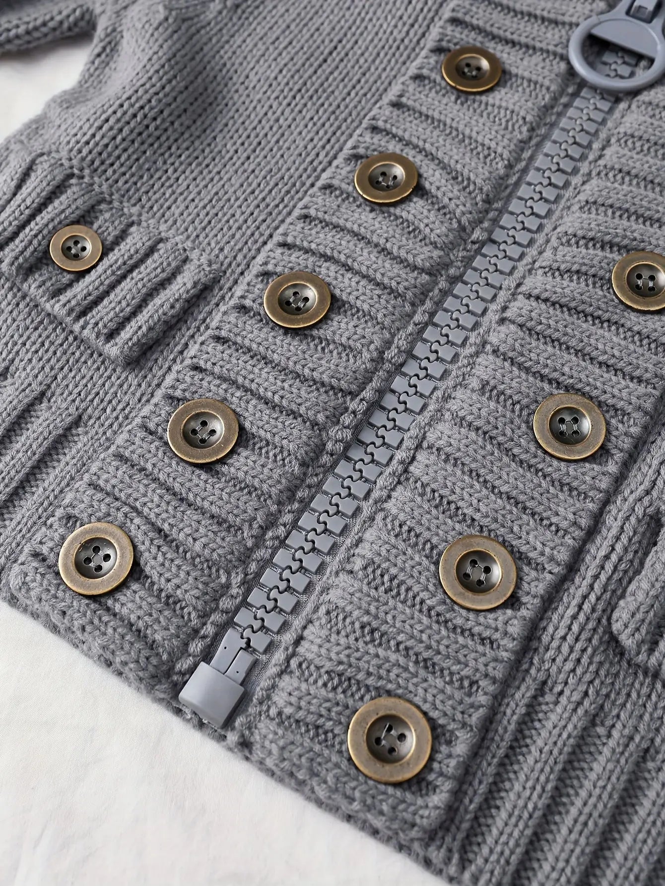 Multi-button decorated large zipper stand-up collar slim-fit cardigan NNOS