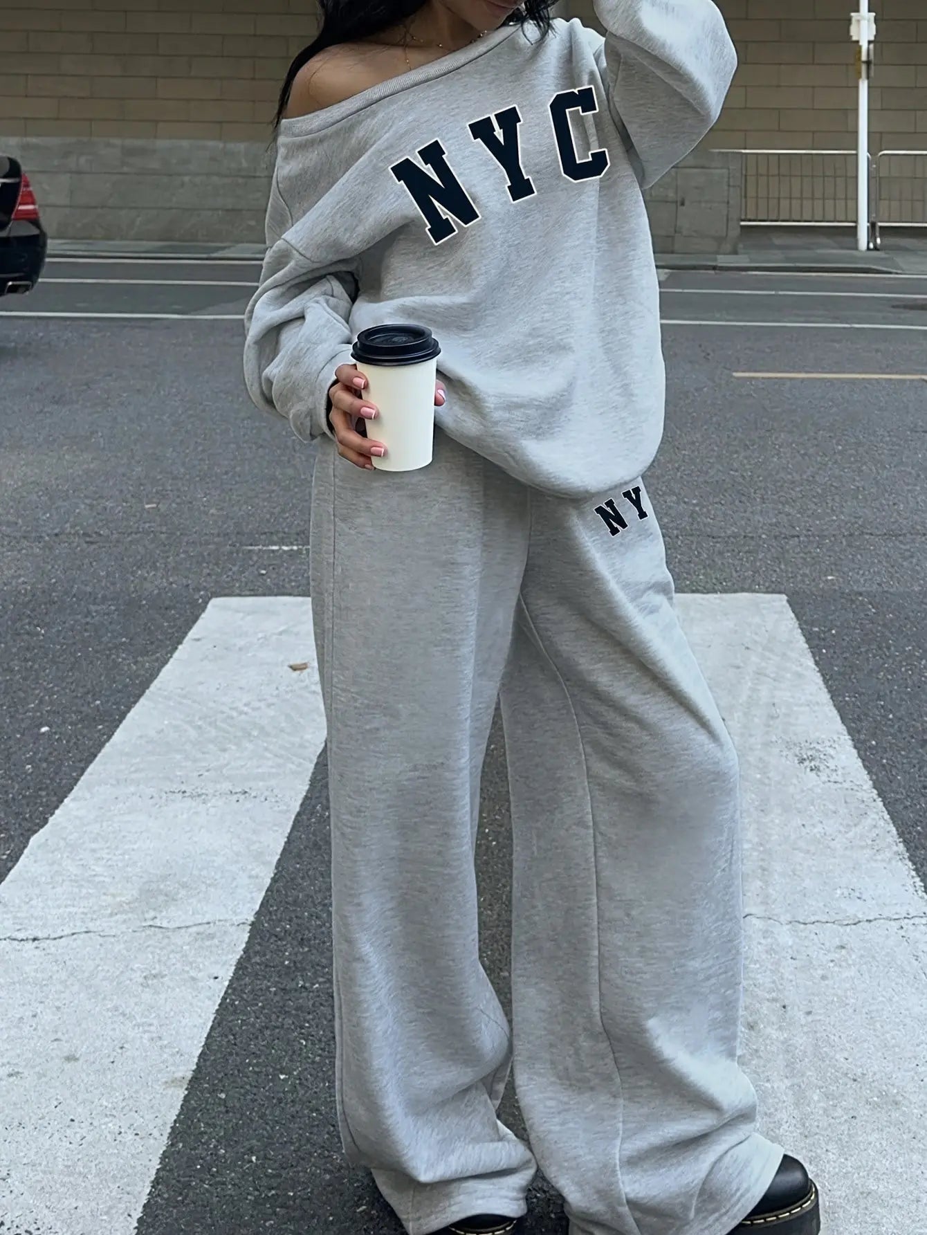 Women’s NYC Letter Fleece Set – Cozy Oversized Sweatshirt & Jogger Streetwear NNOS